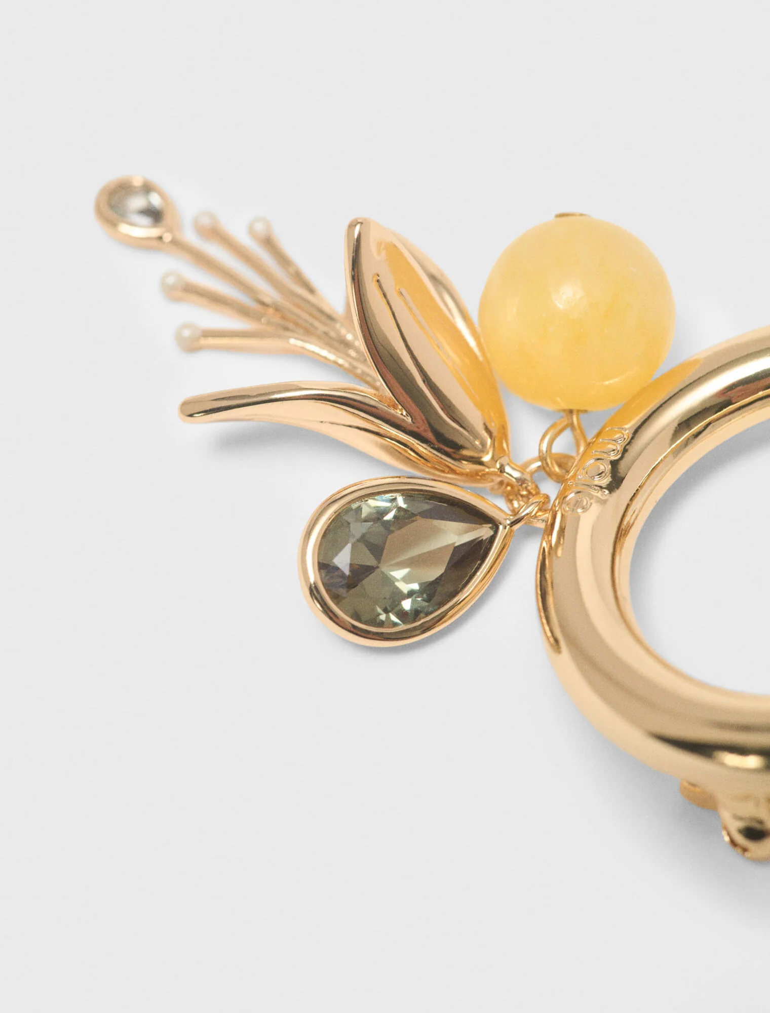 Ring Brooch With Detail Gold - Image 5
