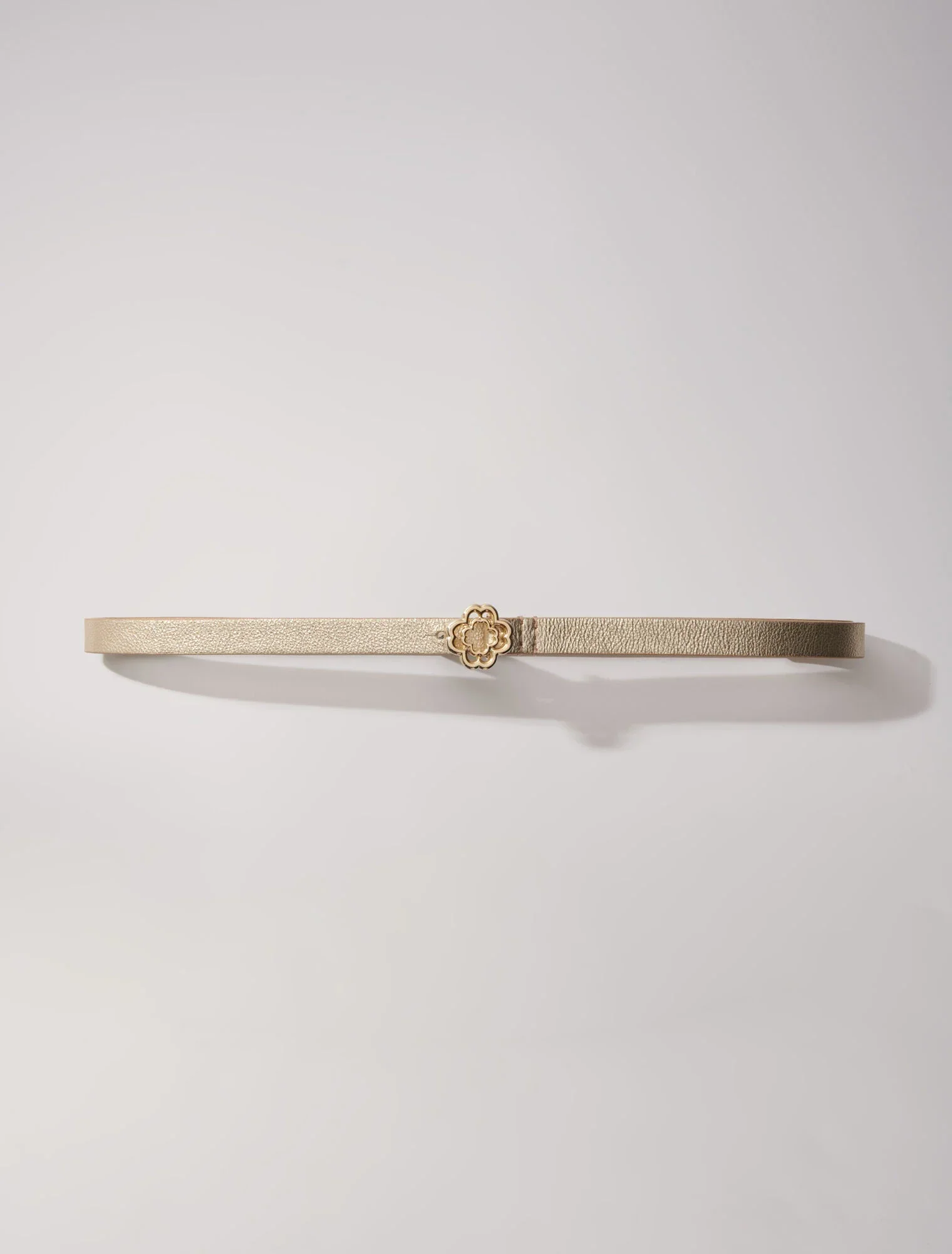 Slim belt with clover buckle Light Gold - Image 6