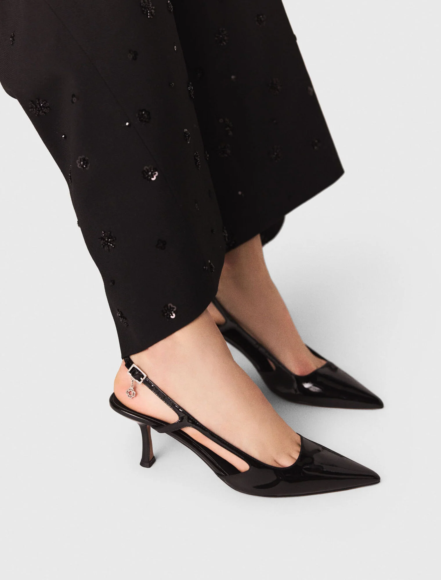 Patent leather slingback pumps Black - Image 2