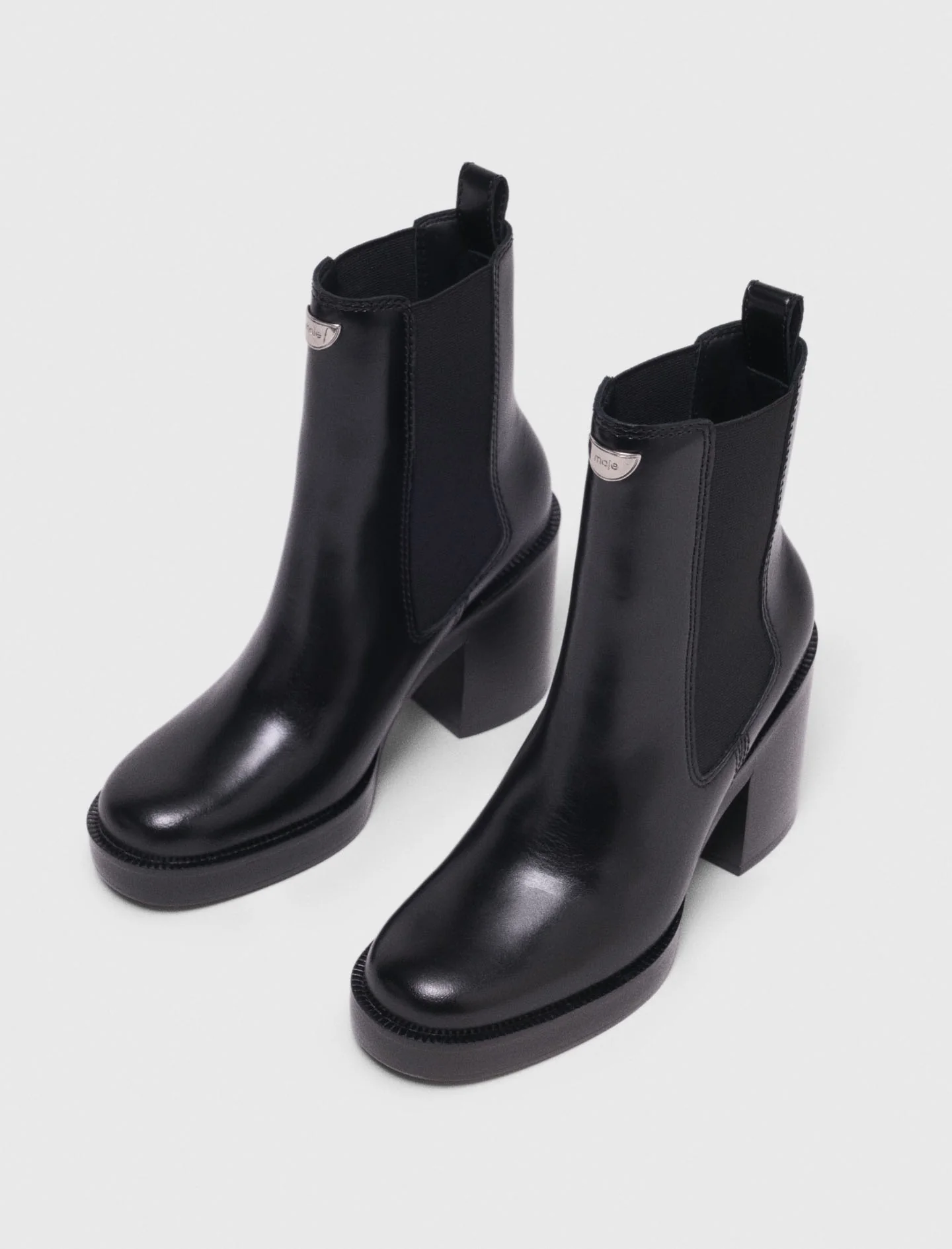 Heeled Leather Chelsea Boots Black - Image 6