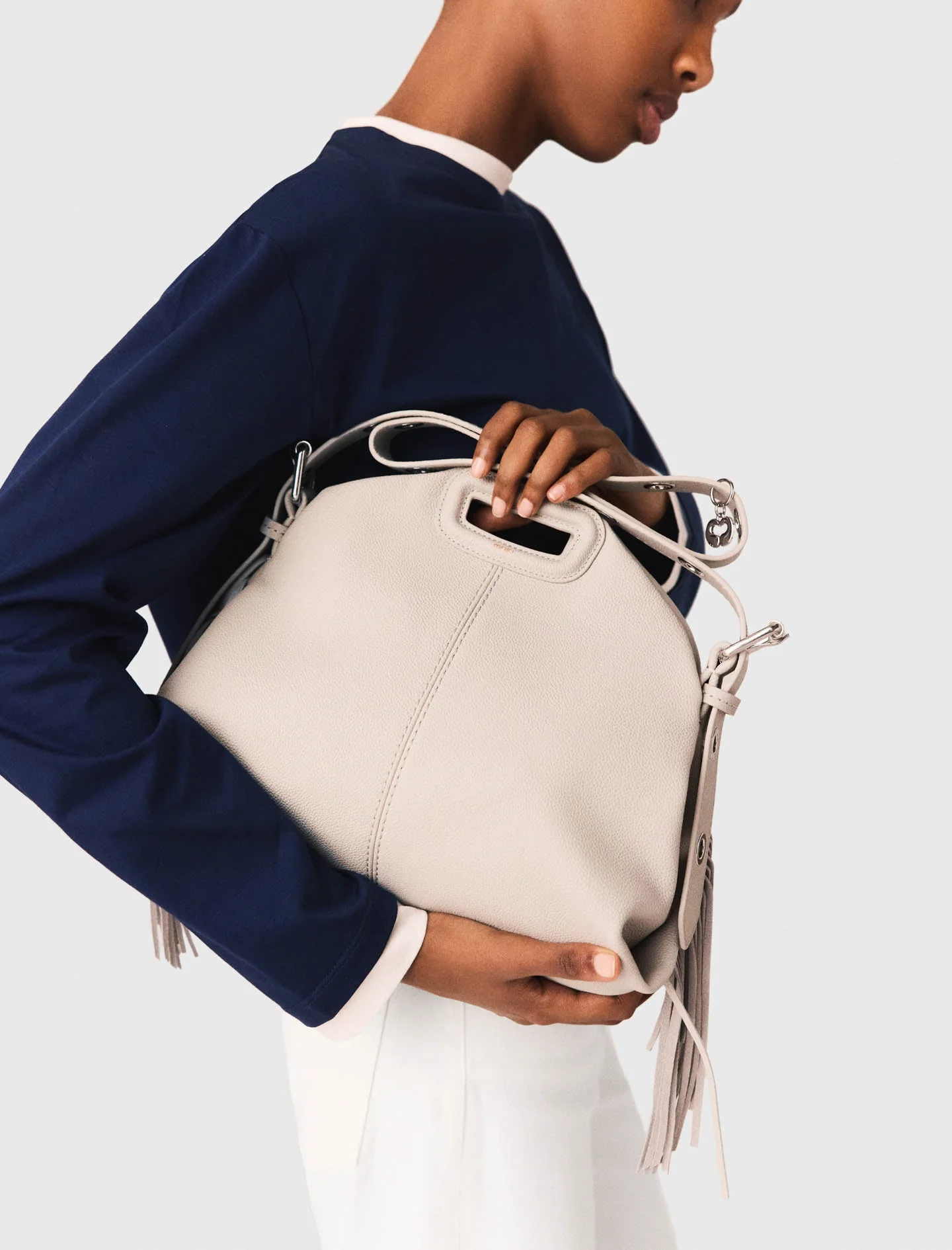 Grained Leather Miss M Bag Light Grey - Image 9