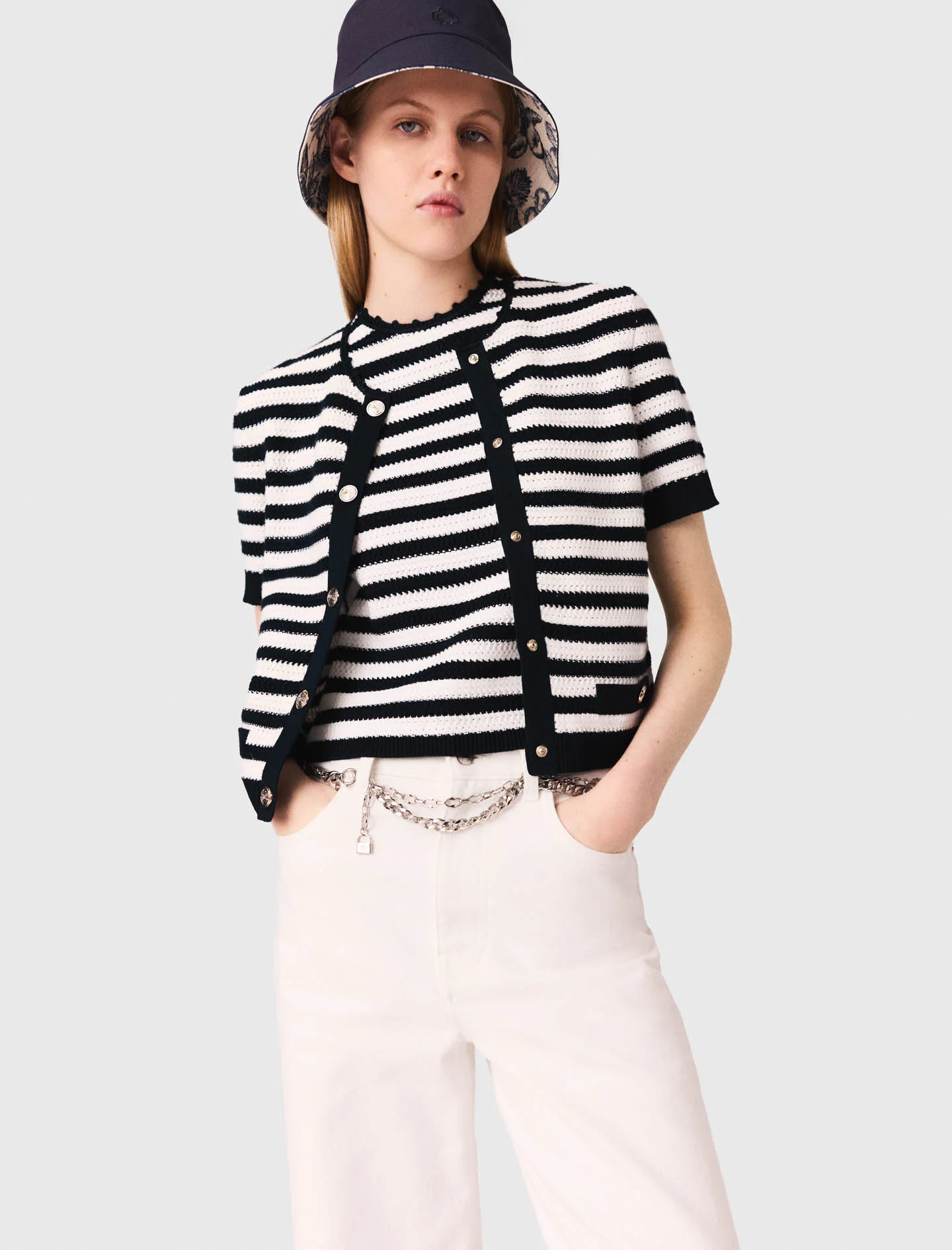 Short crochet cardigan White/Navy - Image 4