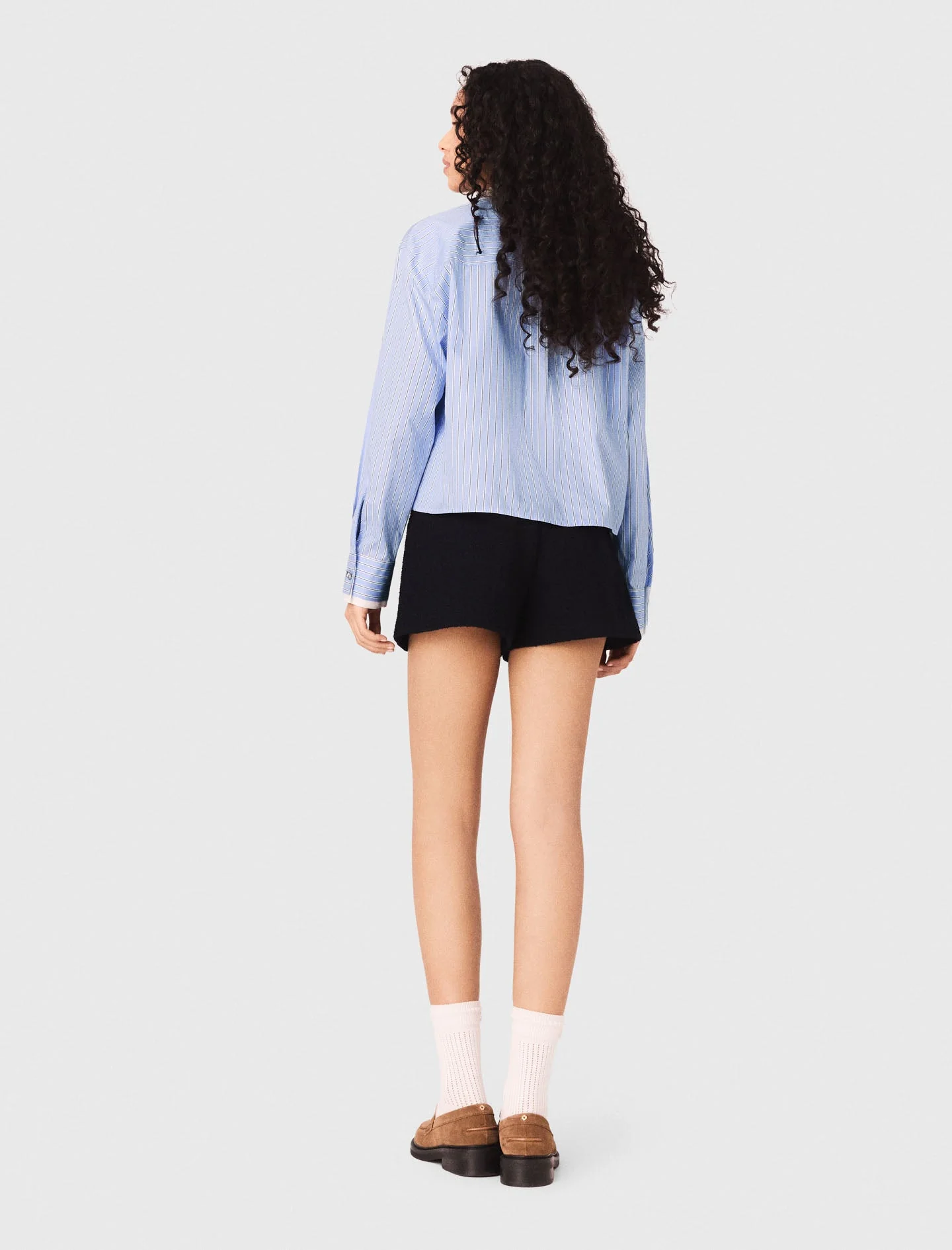 Shirt with removable jewel collar - Image 4