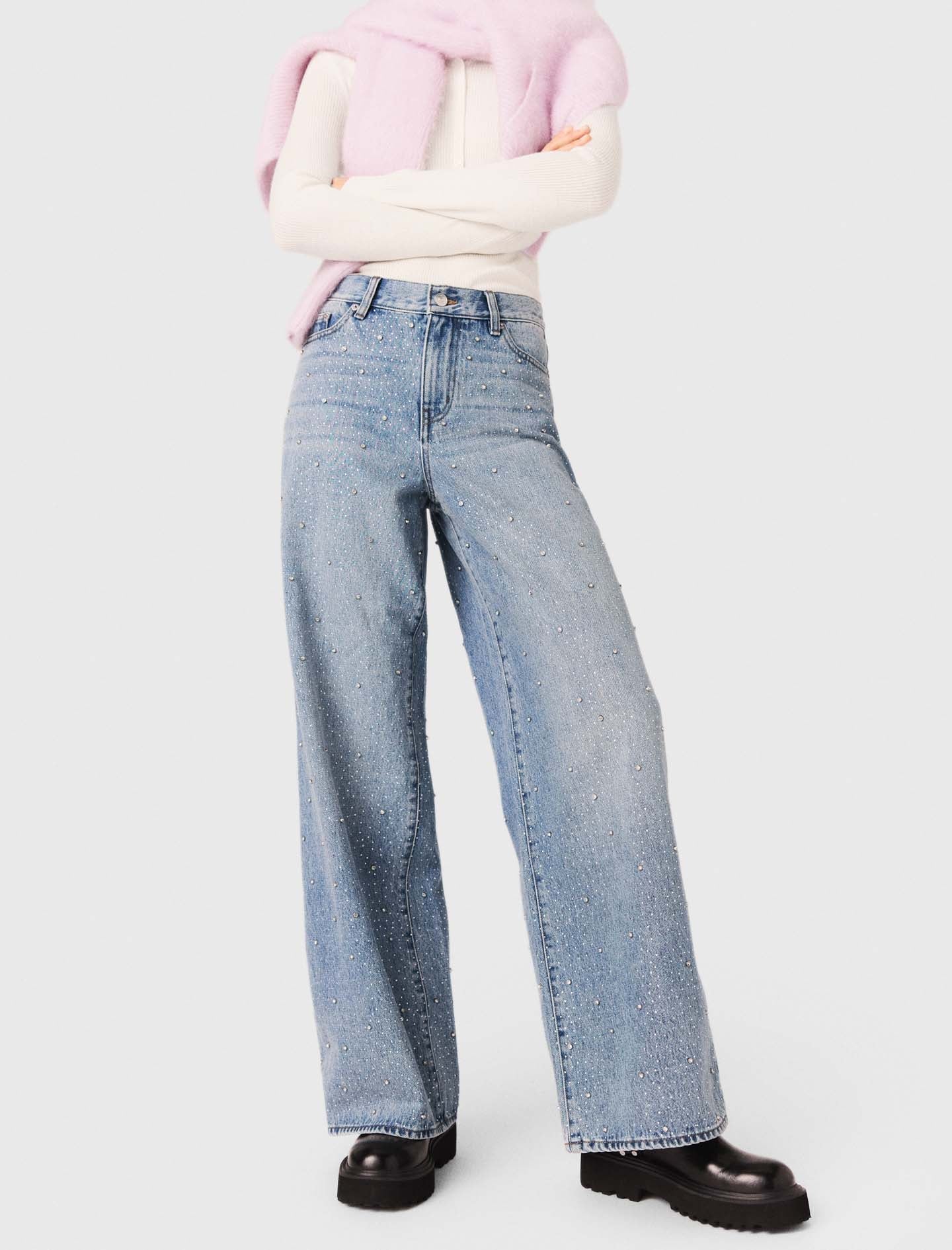 Wide-Leg All-Over Rhinestone Jeans Blue - Image 4