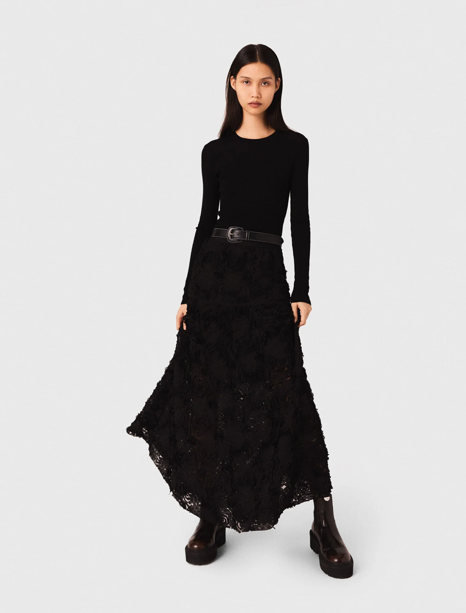 Long embroidered skirt Black - Image 4