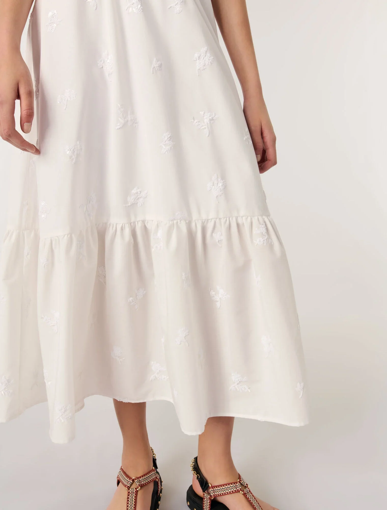Long embroidered skirt White - Image 5