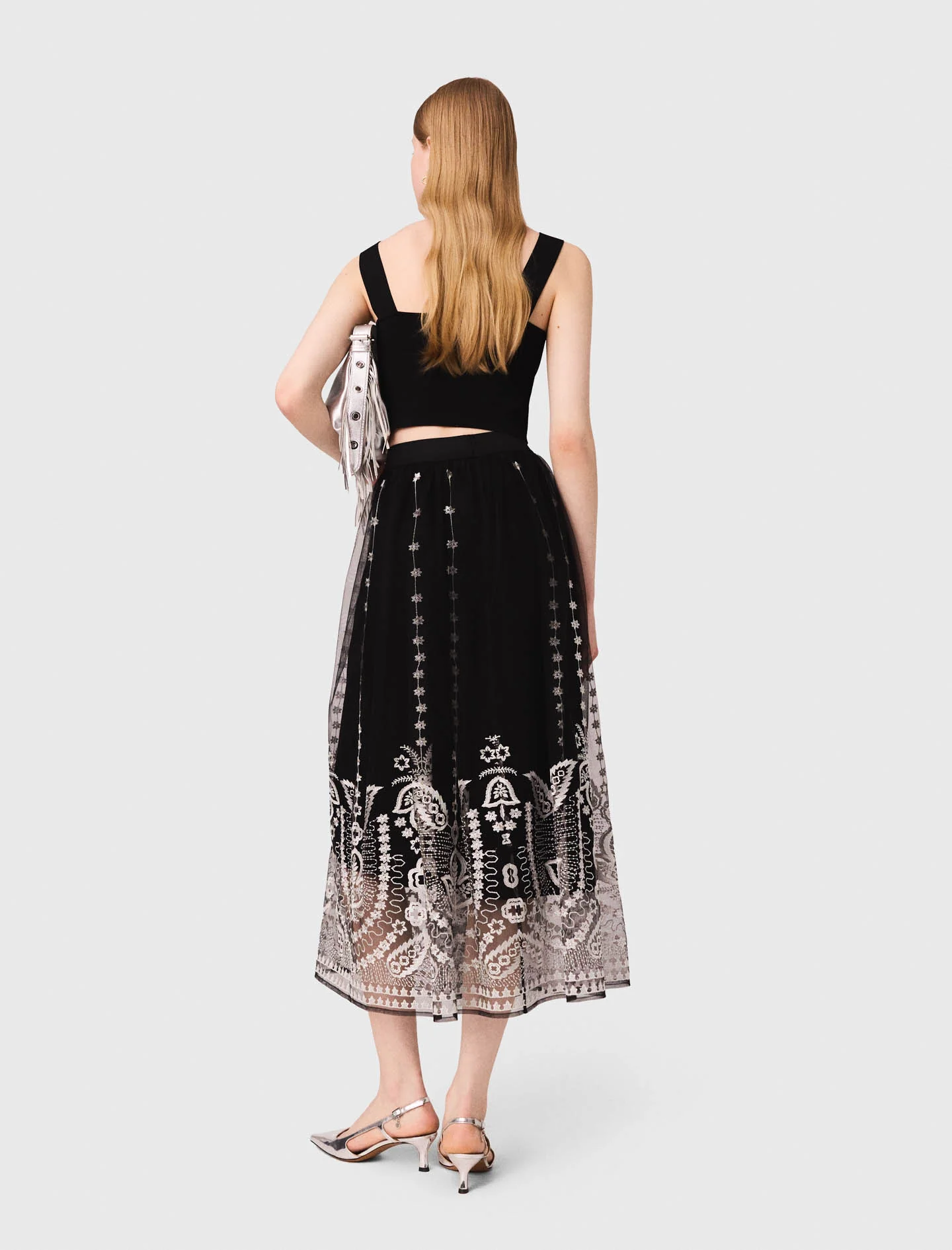 Long embroidered tulle skirt Black - Image 6