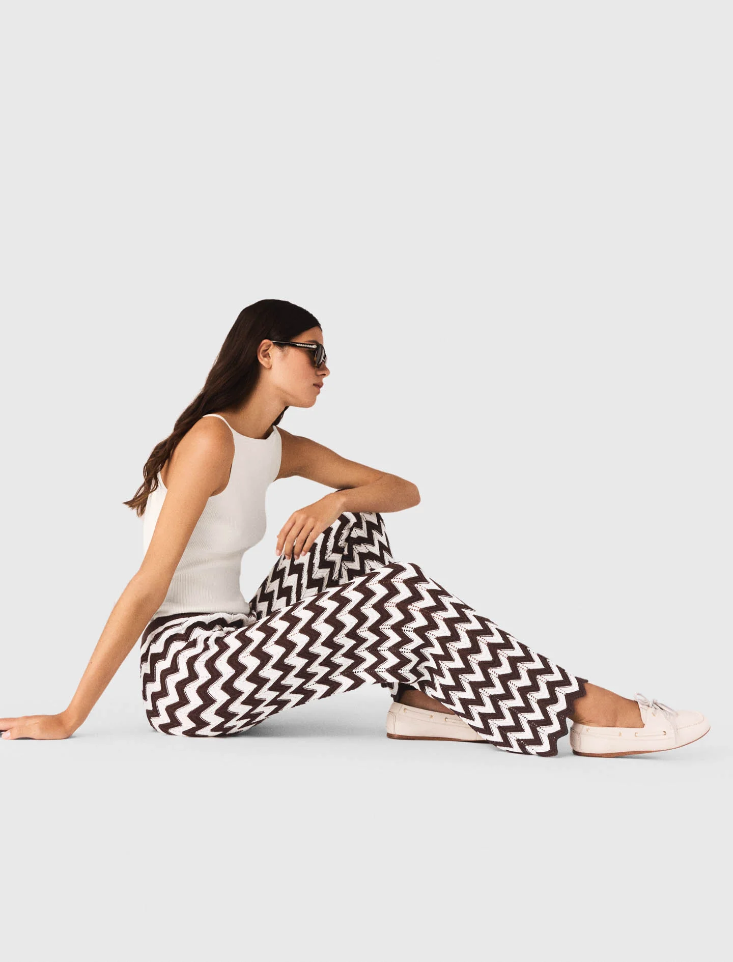 Zigzag Crochet Trousers Brown/White - Image 4