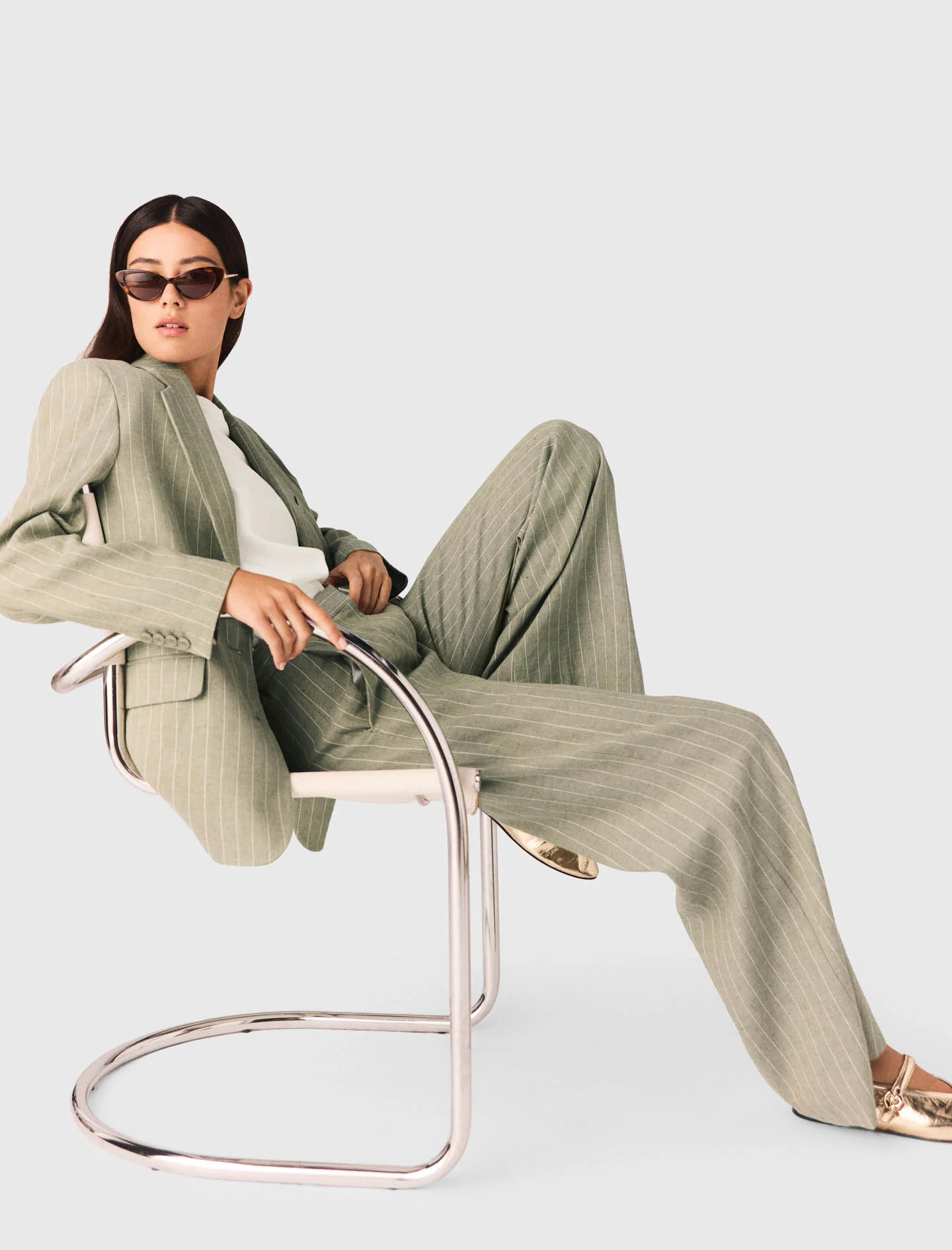 Linen-Blend Suit Trousers Khaki - Image 4