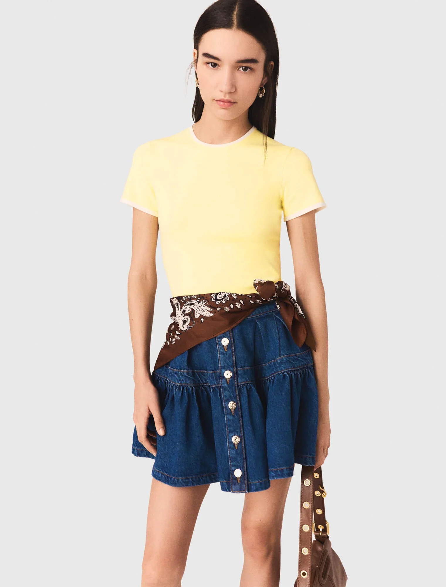 Round Back Cut-Out Jumper Pale Yellow - Image 4