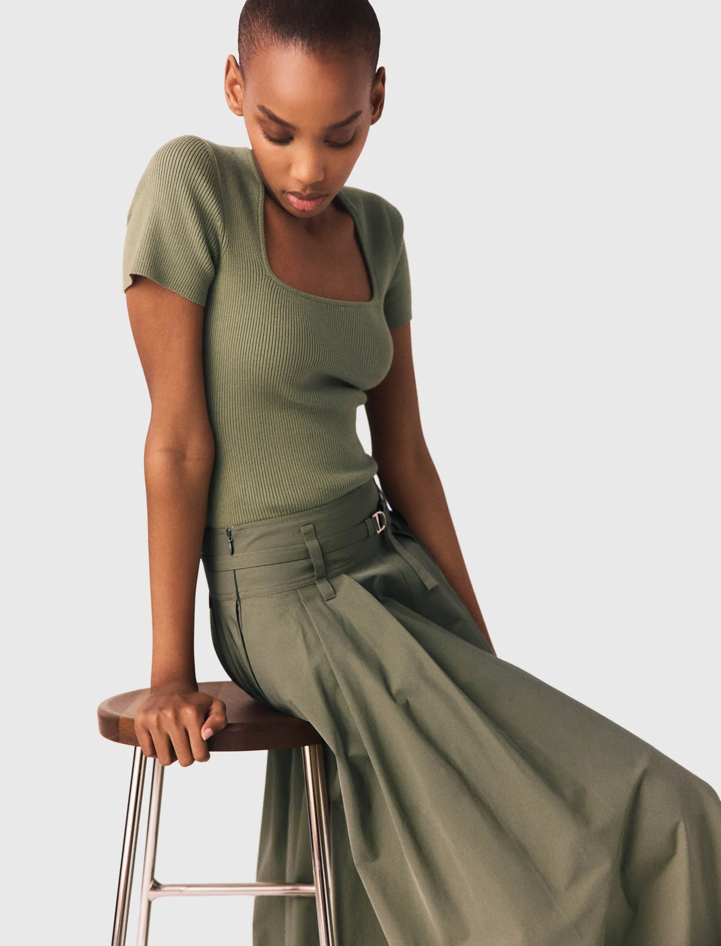 Square-Neck Ribbed Jumper Khaki - Image 3