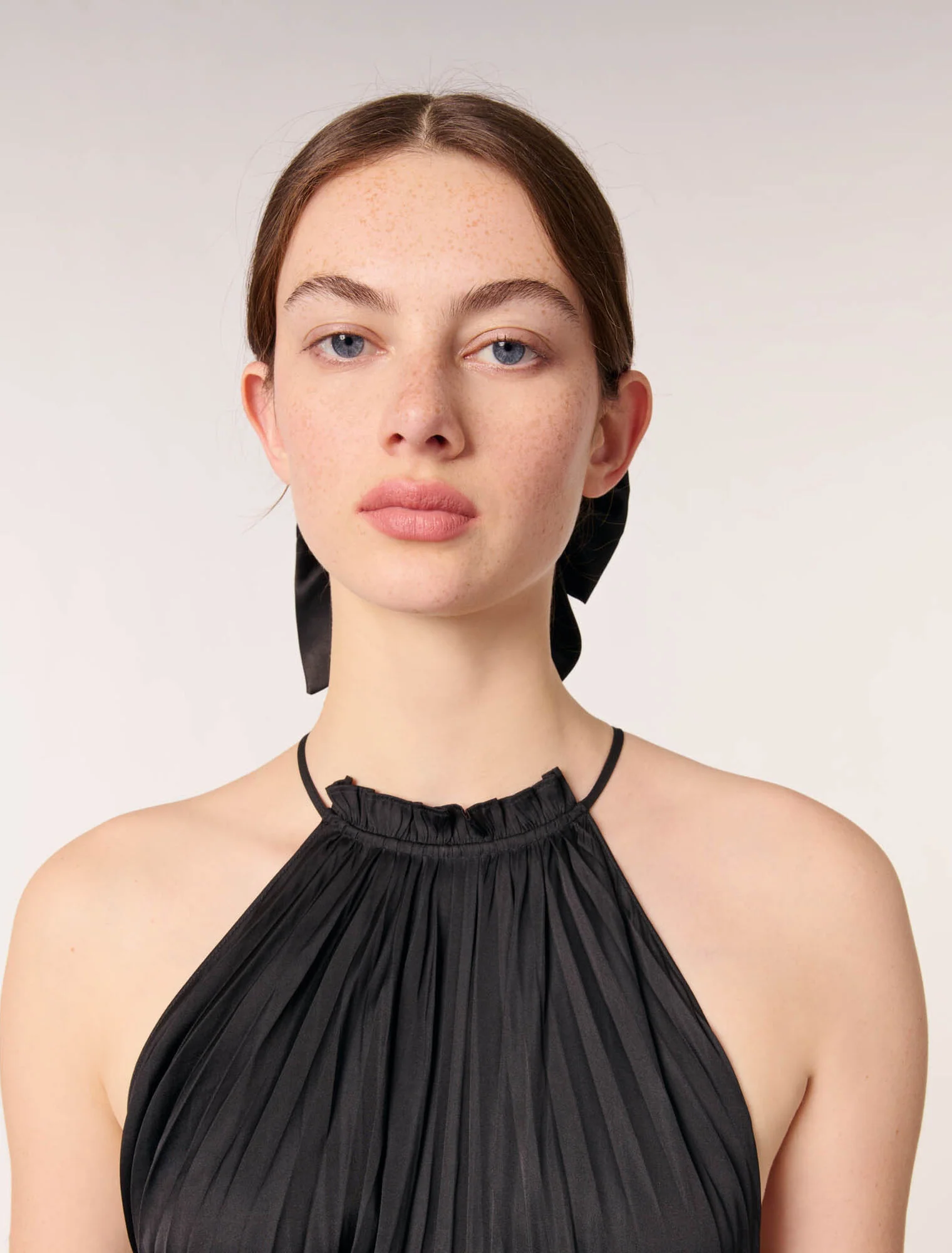 Pleated satin maxi dress Black - Image 5