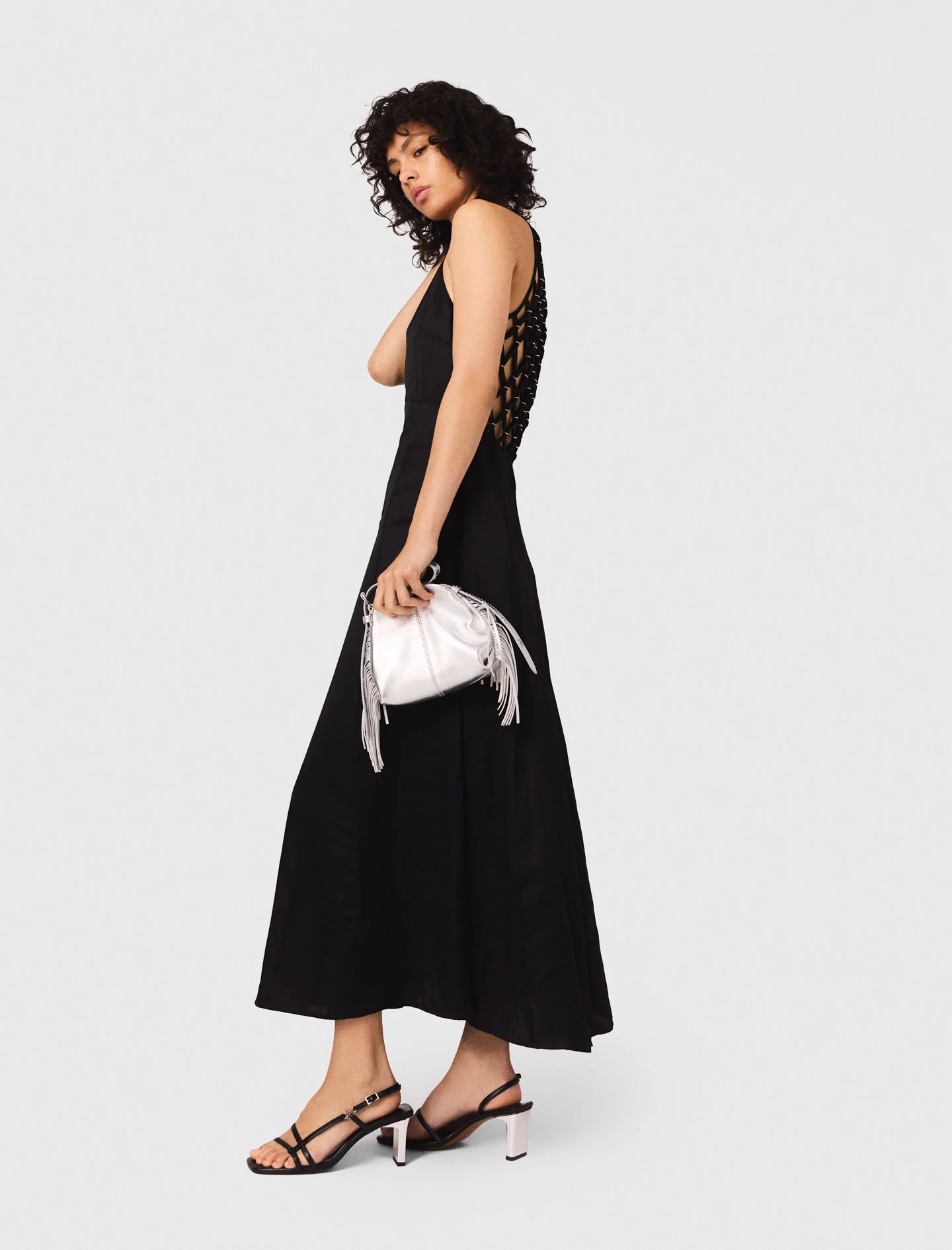 Long flowing dress with braided back Black - Image 4