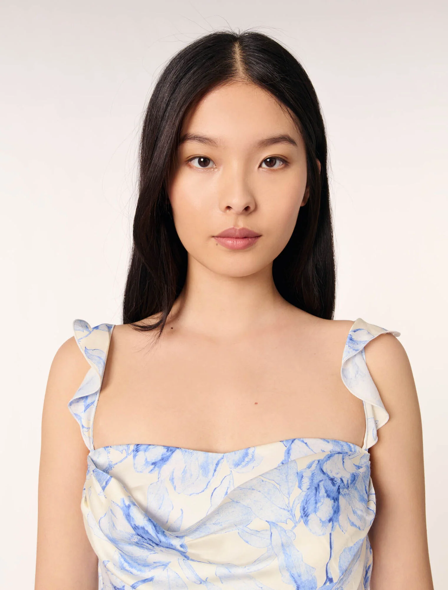 Short patterned dress Blue Flower Print Ecru Base - Image 4