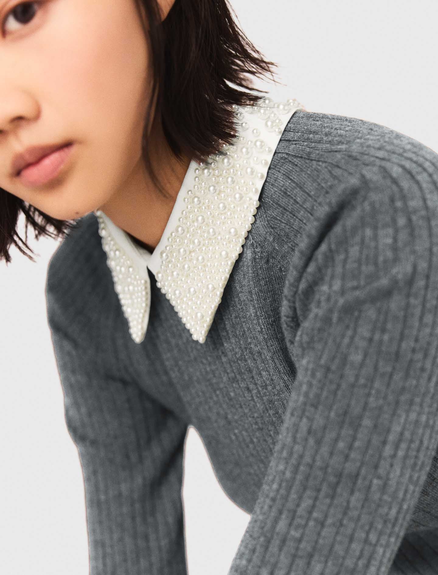 Beaded-collar short knit dress - Image 8