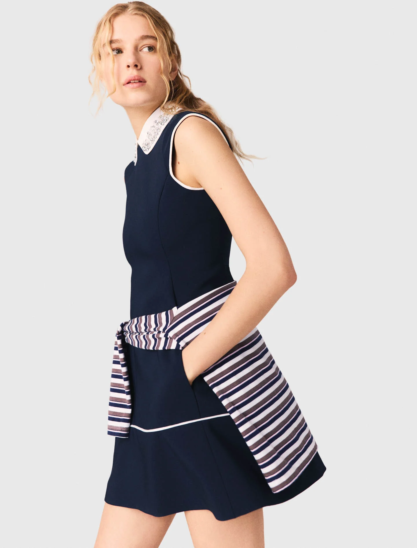 Flared Dress With Contrast Trim Navy - Image 4