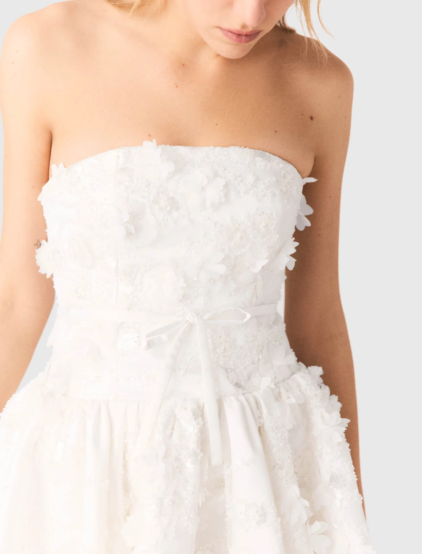 Short Embroidered Bustier Dress White - Image 7