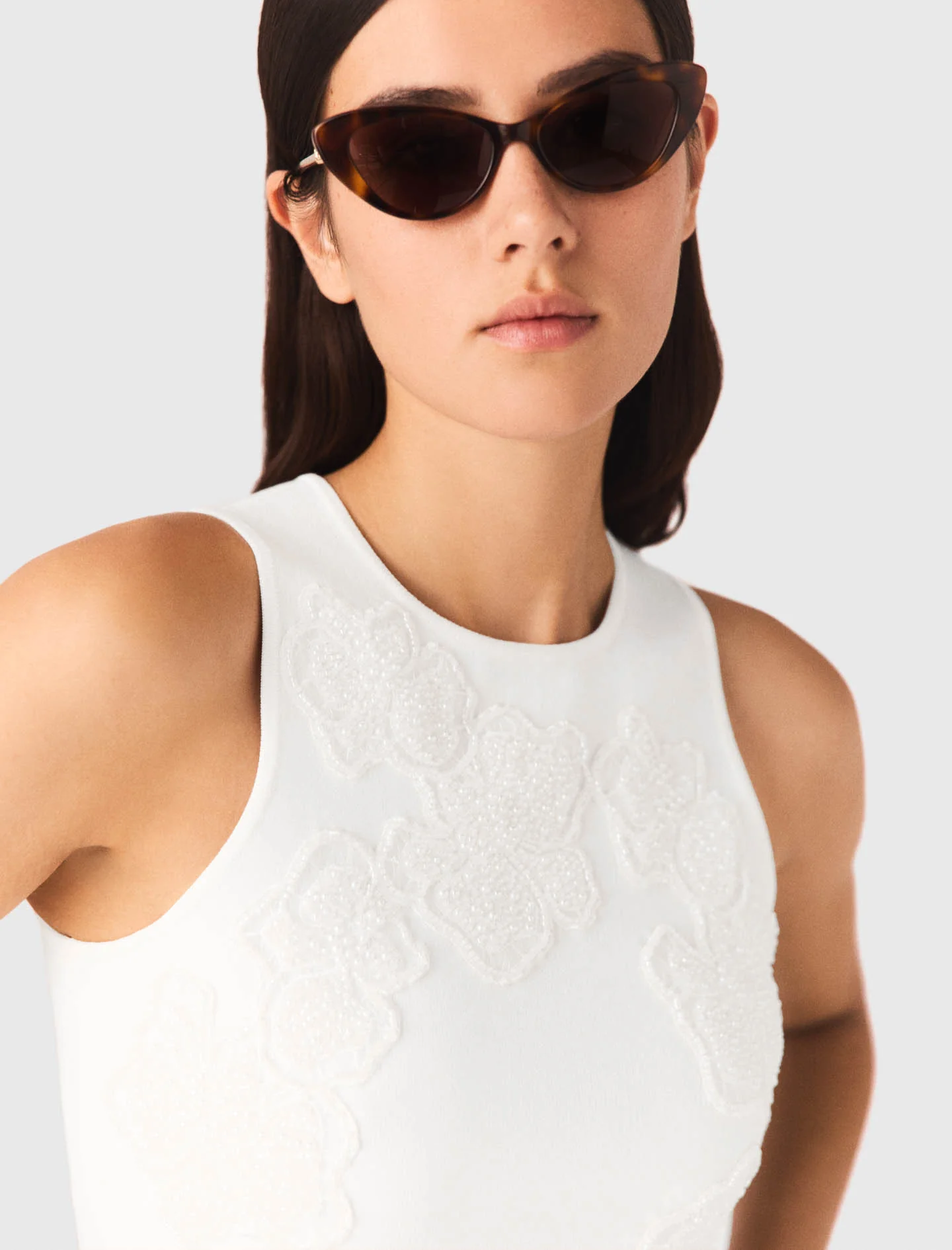 Beaded Embroidered Floral Dress White - Image 7