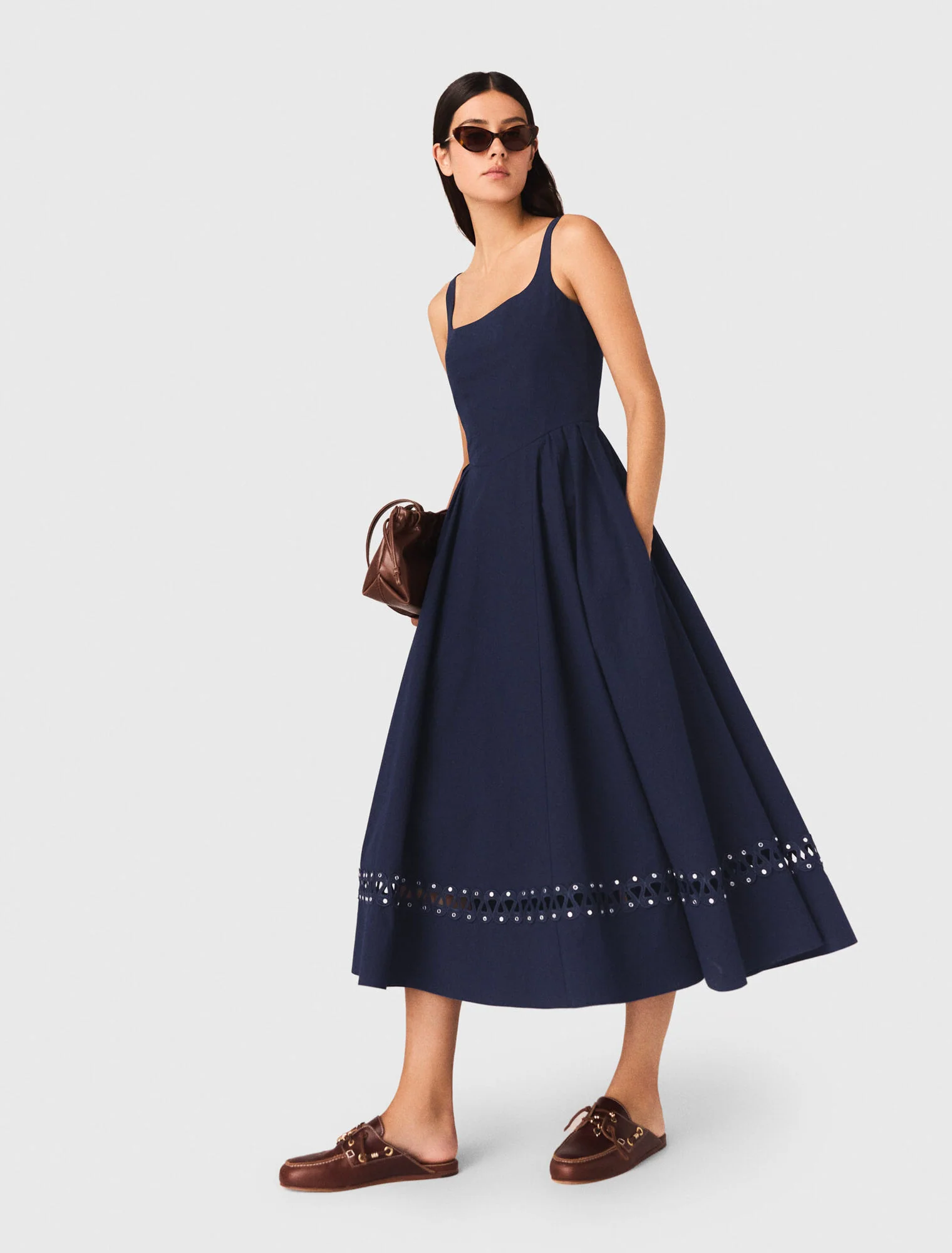 Flared Midi Dress Navy - Image 4