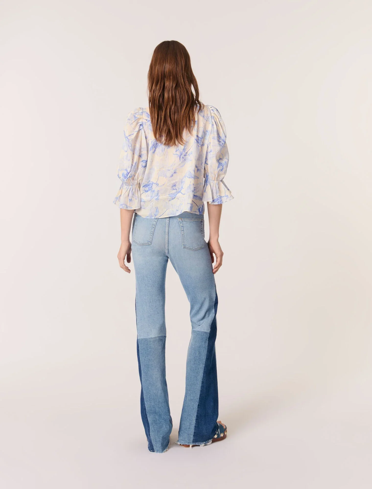 Patterned top Blue Flower Print Ecru Base - Image 3