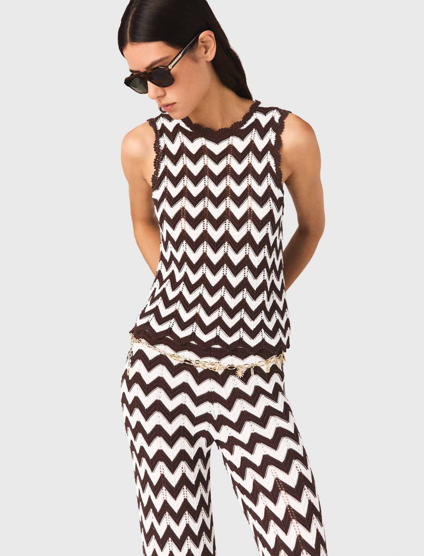 Zigzag Crochet Top Brown/White - Image 4