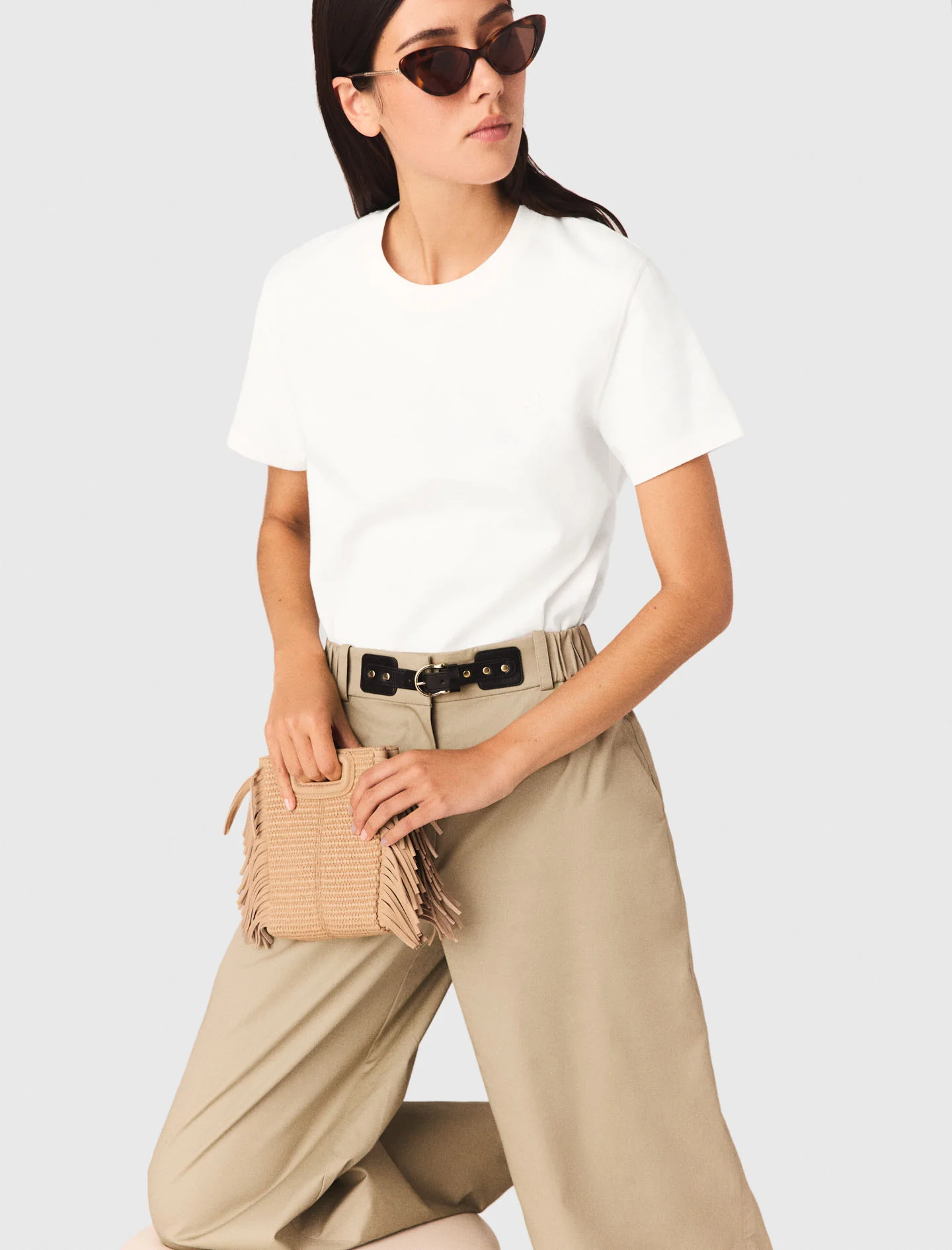 T-Shirt With Small Embroidered Logo White - Image 4