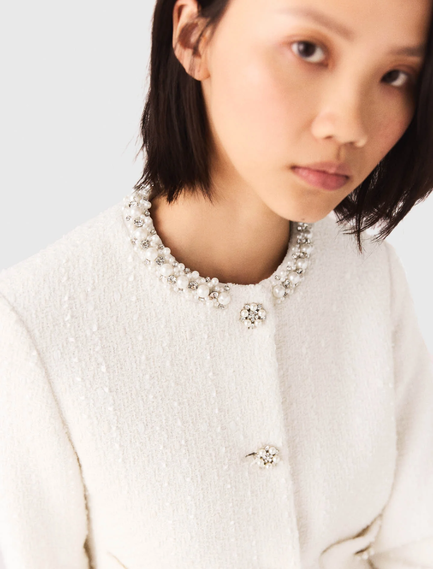 Pearl-Trimmed Tweed Jacket Ecru - Image 5